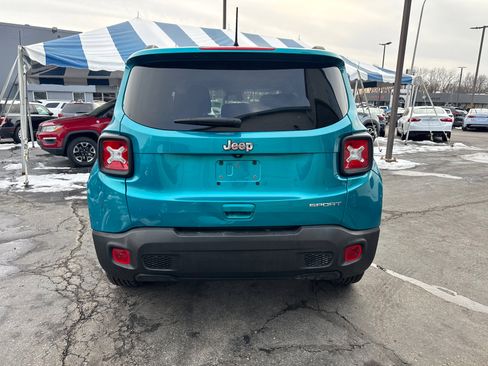 Used 2020 Jeep Renegade Sport w/ Sport Appearance Group FWD image 4