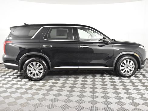 Used 2023 Hyundai Palisade SE image 5