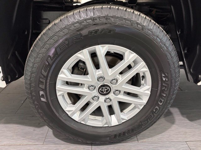 Used 2024 Toyota Tundra SR5 AWD/4WD image 24