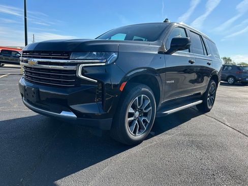 Used 2021 Chevrolet Tahoe LT w/ LT Signature Package AWD/4WD image 4