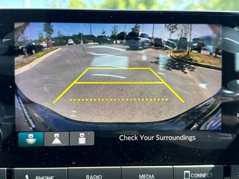 Used 2025 Honda Accord LX image 27