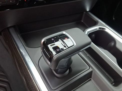 New 2026 Chevrolet Silverado 1500 RST w/ RST All Star Premium Package AWD/4WD image 11