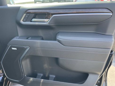 New 2026 GMC Sierra 1500 Elevation image 27