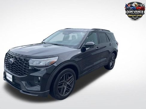 Used 2025 Ford Explorer ST-Line w/ ST-Line Street Pack AWD/4WD image 1
