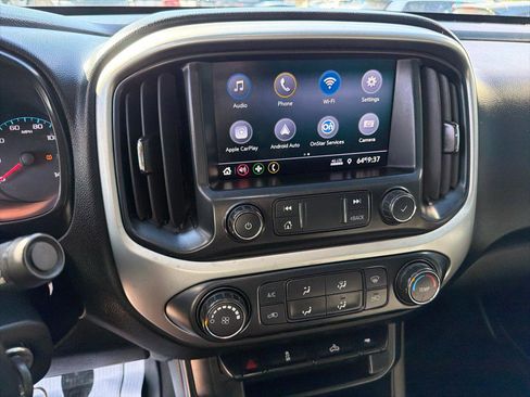 Used 2021 Chevrolet Colorado LT image 19