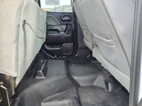 Used 2019 Chevrolet Silverado 2500 W/T AWD/4WD image 17