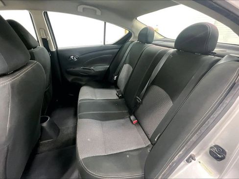 Used 2019 Nissan Versa SV image 25