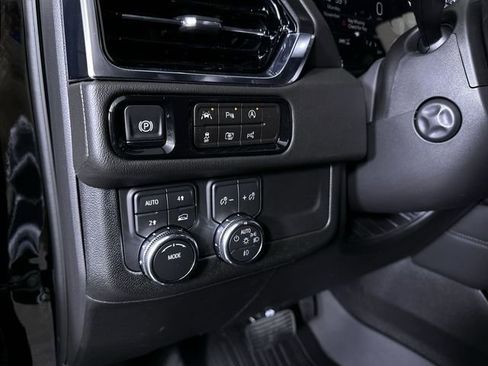 New 2026 GMC Yukon Denali w/ Sun & Power Step Package AWD/4WD image 19