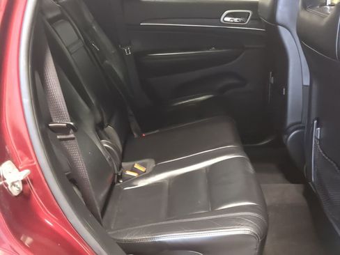 Used 2021 Jeep Grand Cherokee Limited image 29
