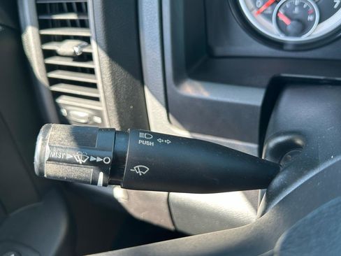 Used 2018 RAM 1500 Express w/ Express Value Package AWD/4WD image 21