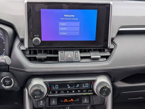 Used 2023 Toyota RAV4 XLE Premium AWD/4WD image 17
