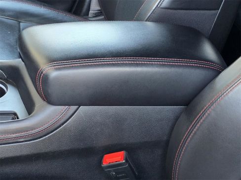 Used 2024 Dodge Durango GT image 8