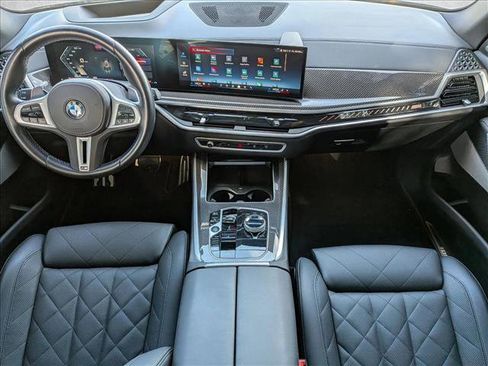 Certified 2025 BMW X5 M60i image 18