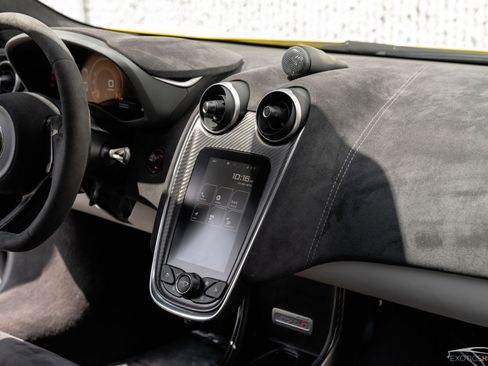 Used 2018 McLaren 570S Coupe image 6