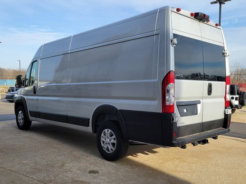 Used 2023 RAM ProMaster 3500 w/ Premium Convenience Group (B) image 3