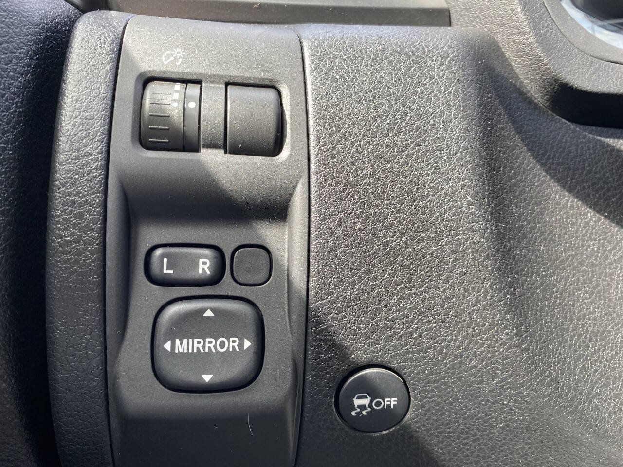 Used 2012 Subaru Forester 2.5X Premium AWD/4WD image 30