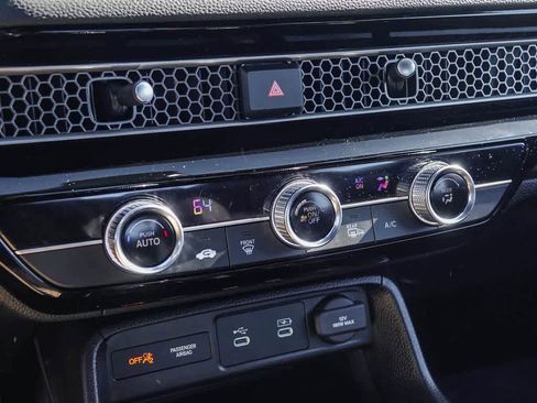 Used 2025 Honda Civic Sport image 21