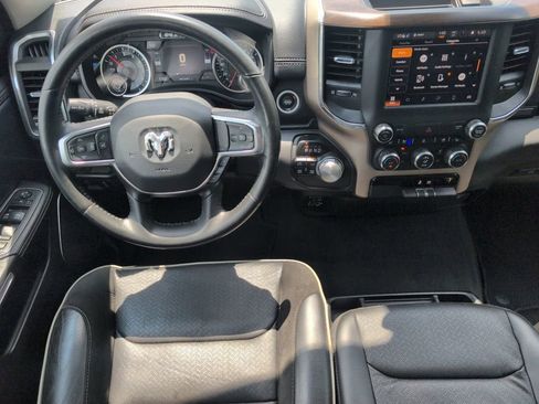 Used 2022 RAM 1500 Laramie AWD/4WD image 33