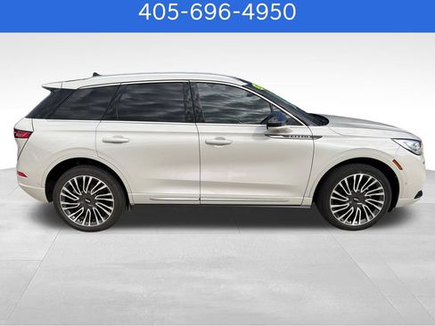 Used 2021 Lincoln Corsair Reserve w/ Equipment Group 201A AWD/4WD image 7