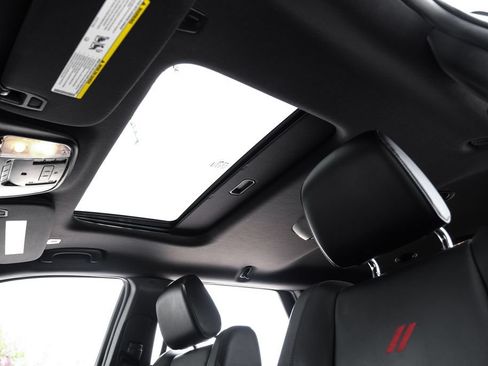 Used 2023 Dodge Durango R/T AWD/4WD image 9