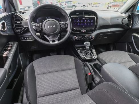 Used 2024 Kia Soul EX FWD image 16
