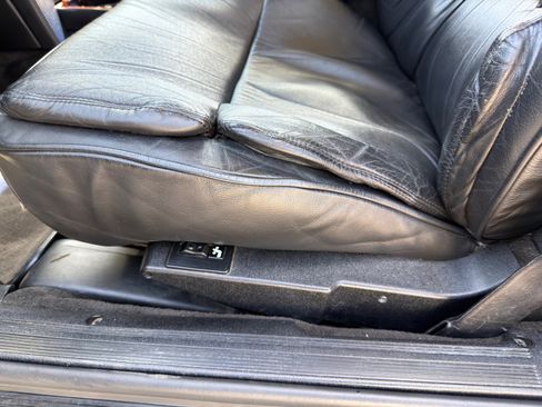 Used 1991 Chrysler TC by Maserati 2DR CONV image 19