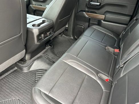 Used 2020 Chevrolet Silverado 1500 LT Trail Boss AWD/4WD image 12