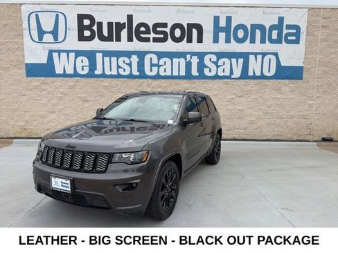 Used 2021 Jeep Grand Cherokee Laredo X RWD image 1