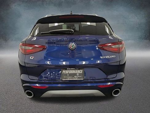 Used 2021 Alfa Romeo Stelvio Ti w/ Nero Edizione image 5