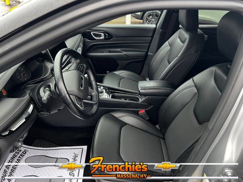 Used 2022 Jeep Compass Latitude w/ Convenience Group AWD/4WD image 14