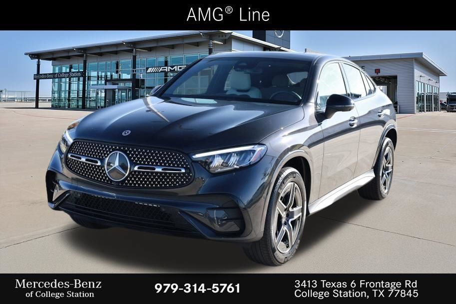Certified 2025 Mercedes-Benz GLC 300 4MATIC image 6
