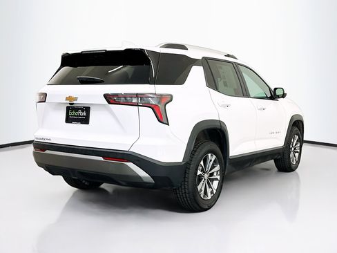 Used 2025 Chevrolet Equinox LT w/ Convenience Package II image 9