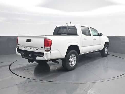 Used 2022 Toyota Tacoma SR image 7