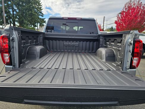 New 2026 GMC Sierra 1500 Elevation w/ Elevation Premium Package AWD/4WD image 14