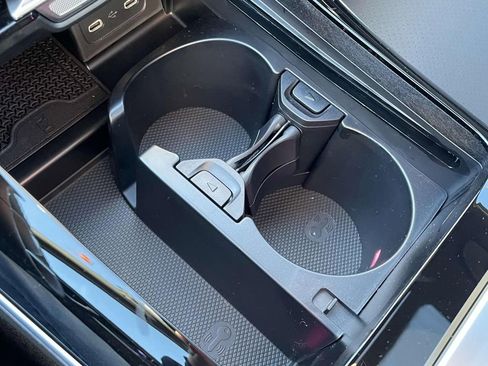 Certified 2025 Mercedes-Benz C 300 Sedan image 26