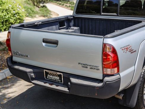 Used 2006 Toyota Tacoma PreRunner RWD image 14