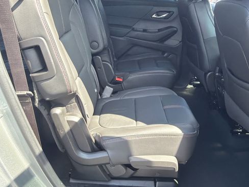 Certified 2023 Chevrolet Traverse RS w/ LPO, Floor Liner Package AWD/4WD image 29
