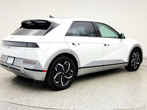 Used 2024 Hyundai Ioniq 5 Limited image 5