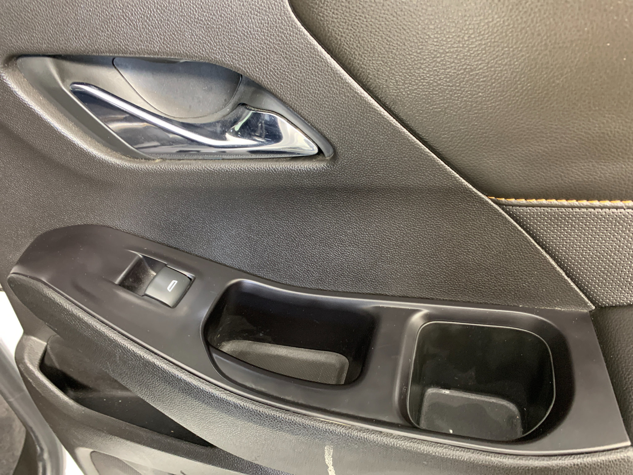 Used 2019 Chevrolet Traverse Premier AWD/4WD image 37