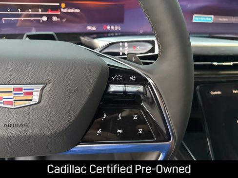 Certified 2026 Cadillac Escalade Sport w/ Touring Package AWD/4WD image 40