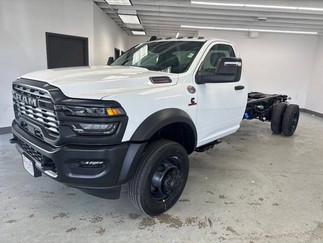 New 2026 RAM 5500 Tradesman AWD/4WD image 3