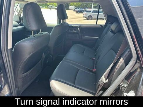Used 2021 Toyota 4Runner Venture w/ Moonroof Package AWD/4WD image 16