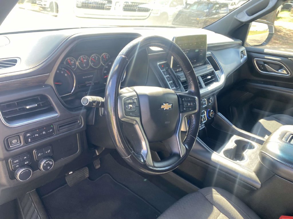 Used 2021 Chevrolet Suburban LS w/ Driver Alert Package AWD/4WD image 22
