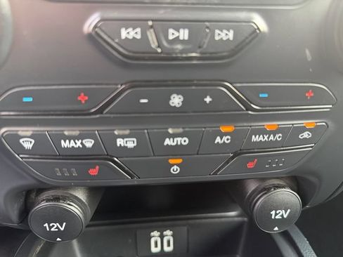 Used 2022 Ford Ranger XLT w/ Equipment Group 302A High AWD/4WD image 17
