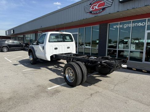 Used 2015 Ford F550 4x4 Regular Cab Super Duty image 4