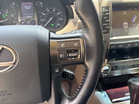 Used 2014 Lexus GX 460 w/ Premium Package AWD/4WD image 20