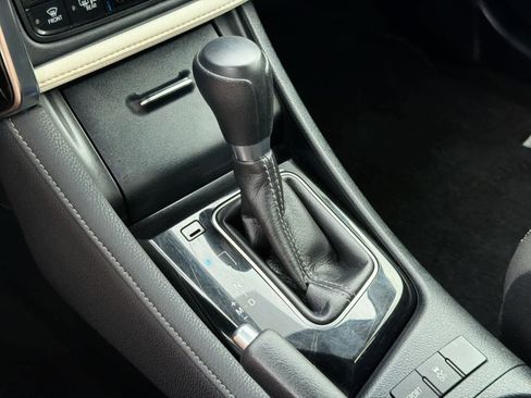 Used 2017 Toyota Corolla iM FWD image 31