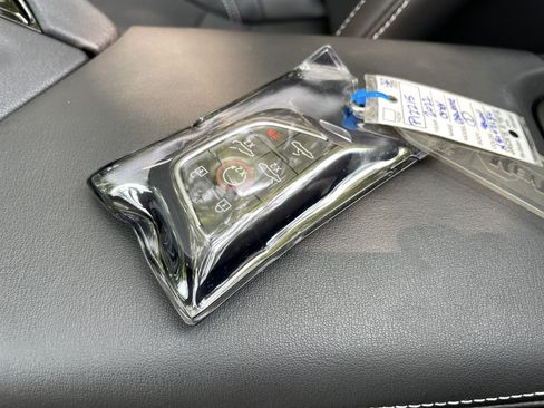 Used 2022 Chevrolet Corvette Stingray Preferred Conv w/ Battery Protection Package RWD image 34