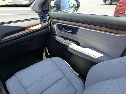 Used 2020 Honda CR-V Touring image 19