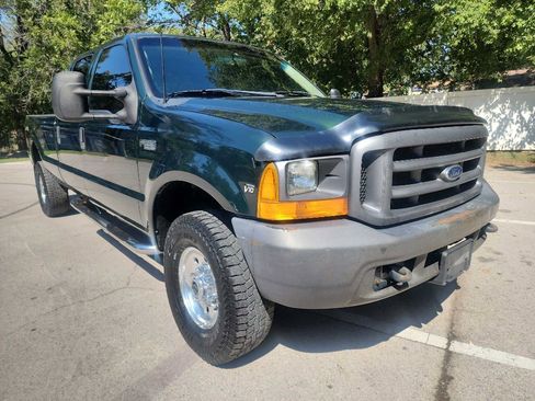 Used 1999 Ford F250 4x4 Crew Cab Super Duty image 1